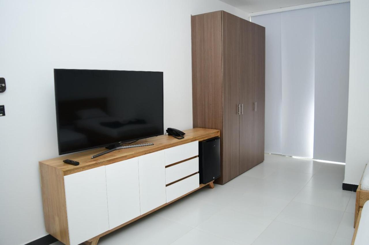 Alpha Hotel Boutique Некокли Экстерьер фото