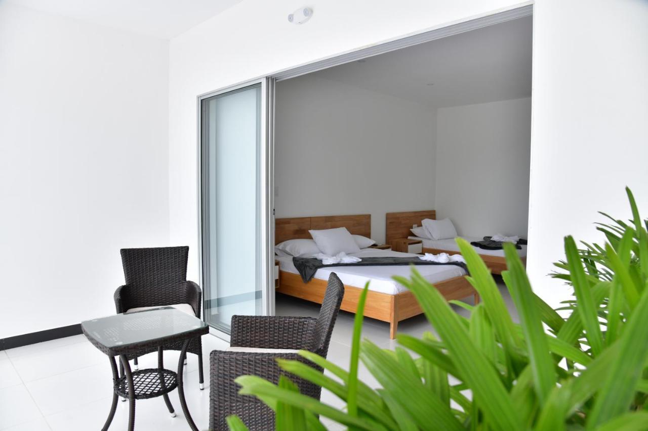 Alpha Hotel Boutique Некокли Экстерьер фото